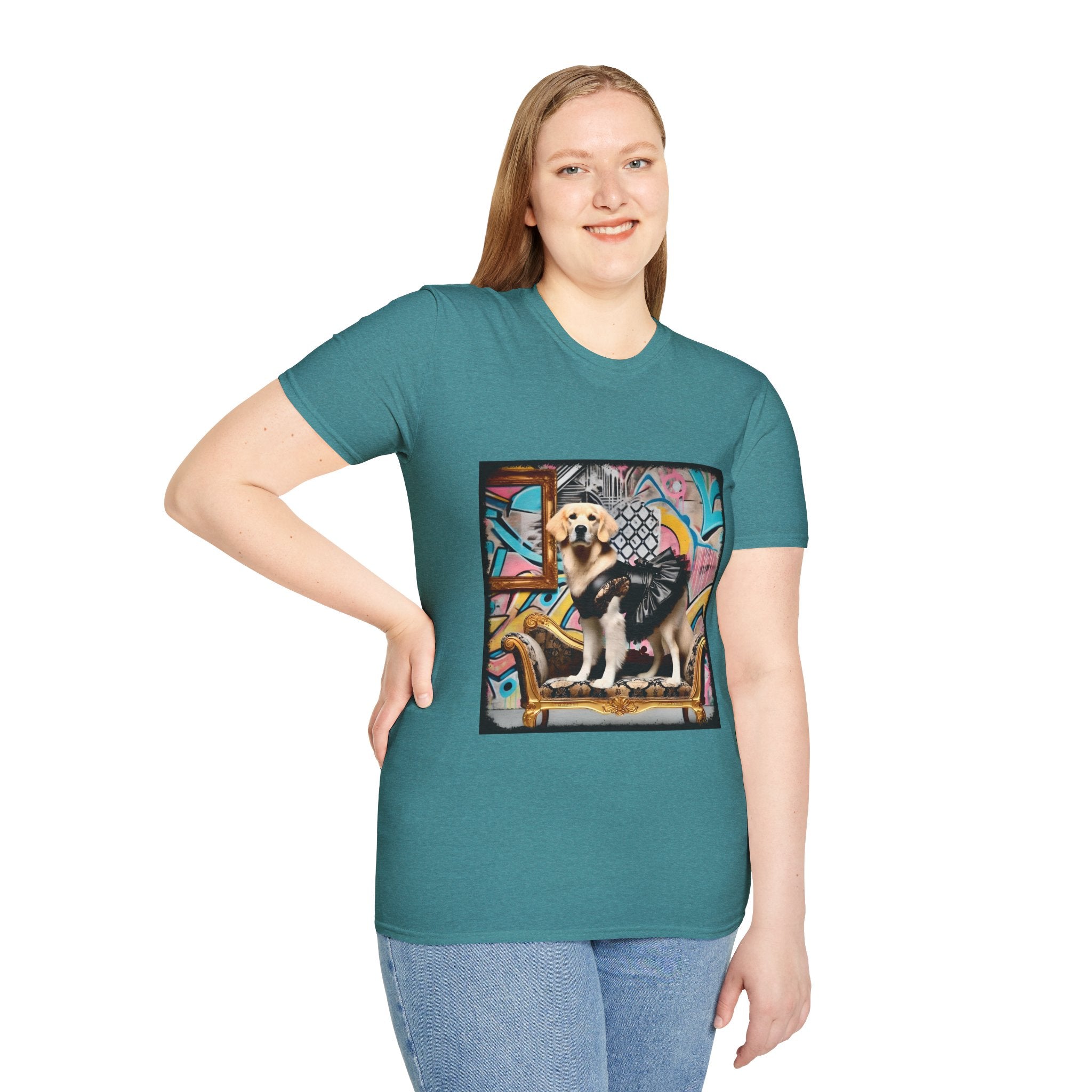 Golden Retriever Urban Chic | Unisex Dog T-Shirt