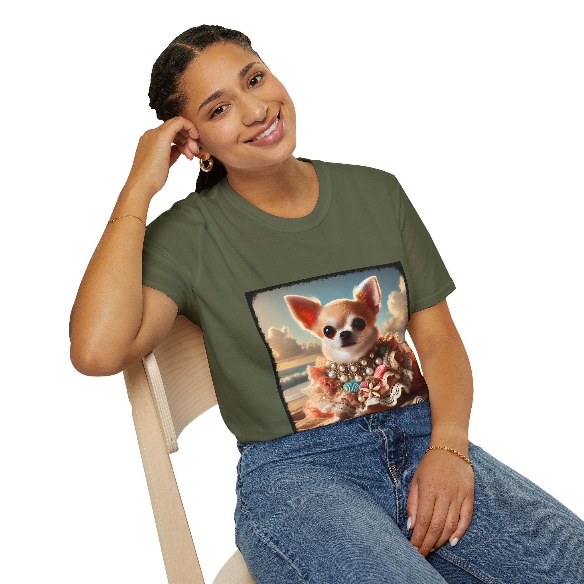 Chihuahua Beach Babe | Unisex Dog T-Shirt