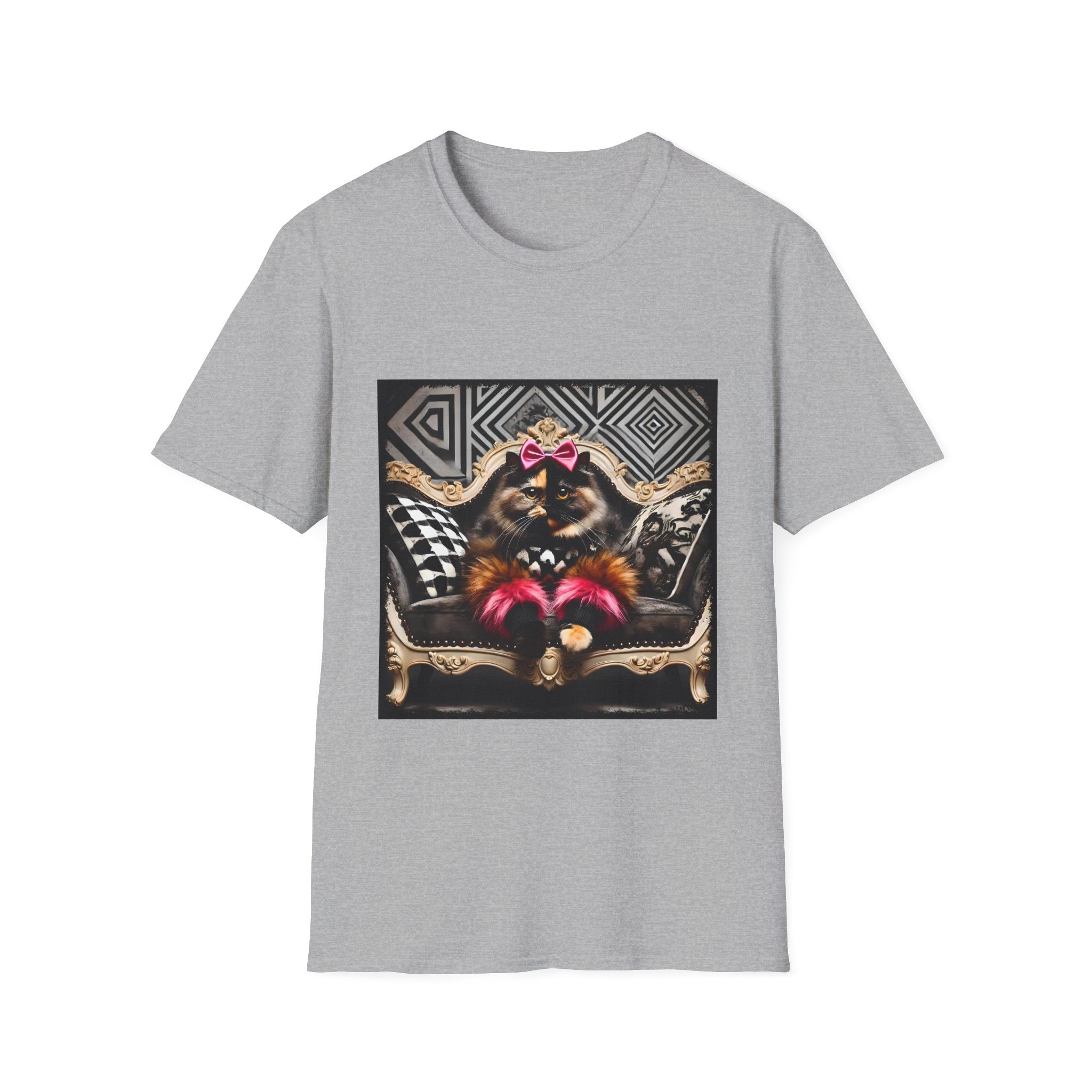 Tortoiseshell Cat Trendsetter | Unisex Cat T-Shirt