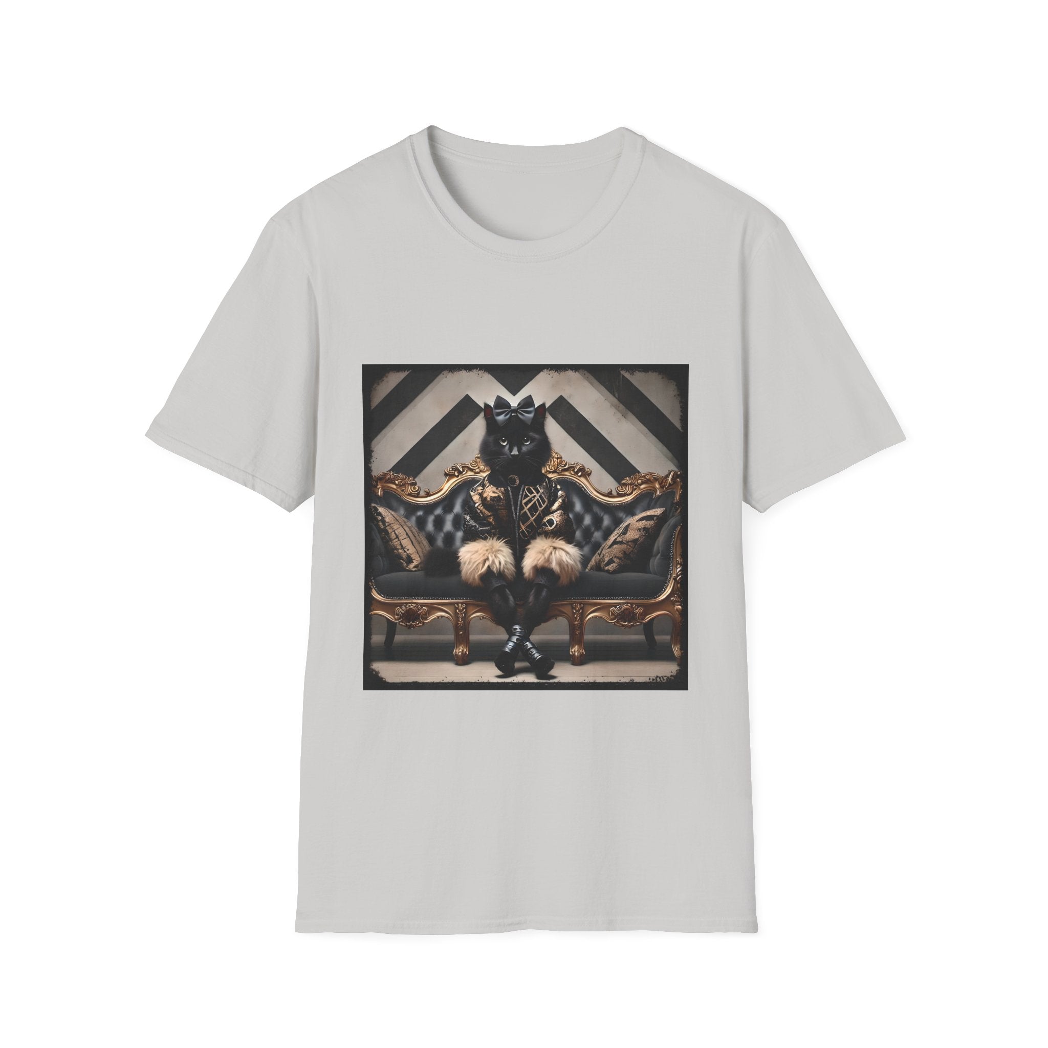 Bombay Cat Golden Diva | Unisex Cat T-Shirt