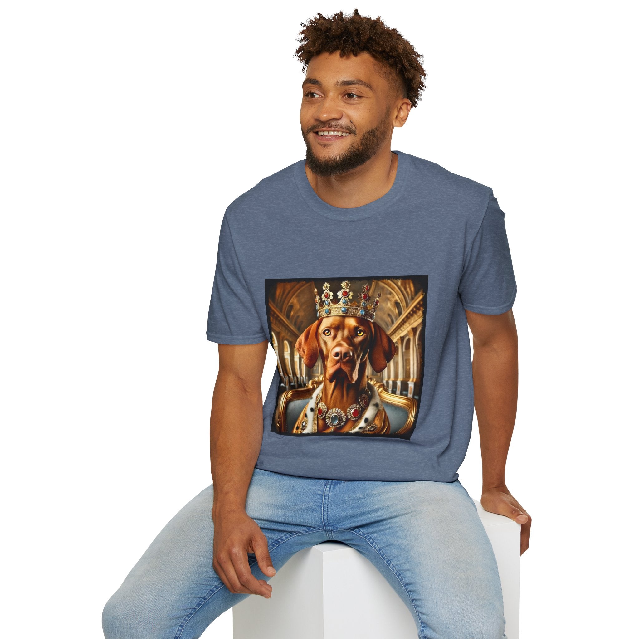 Vizsla King Supreme | Unisex Dog T-Shirt